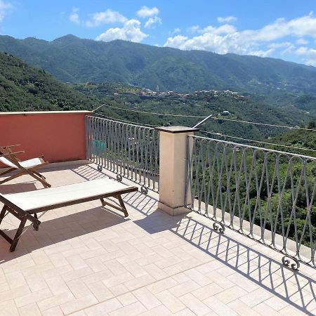 Le Case Della Lizza - Casa Rossa Levanto Luaran gambar